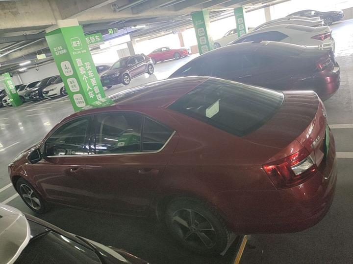 Octavia 2016 1.6L AT photo 3