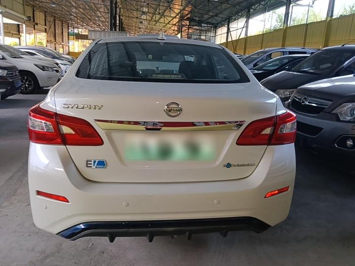 Sylphy EV 2018 Comfort photo 3