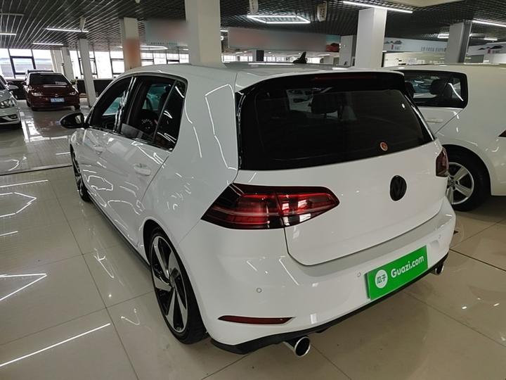Golf GTI 2019 2.0TSI GTI China V photo 4