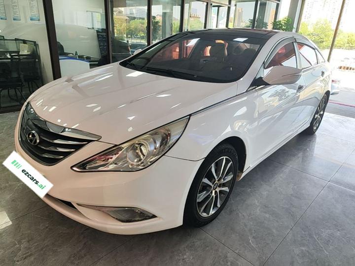 Sonata 2013 2.0L AT Fashion