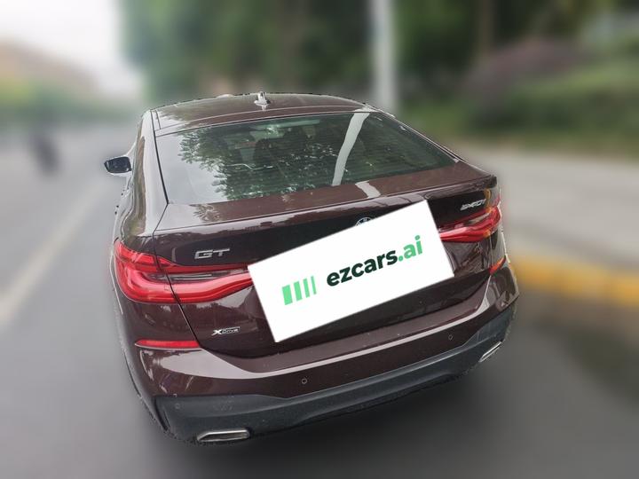 6 SeriesGT 2018 640i xDrive M Sport Package photo 4