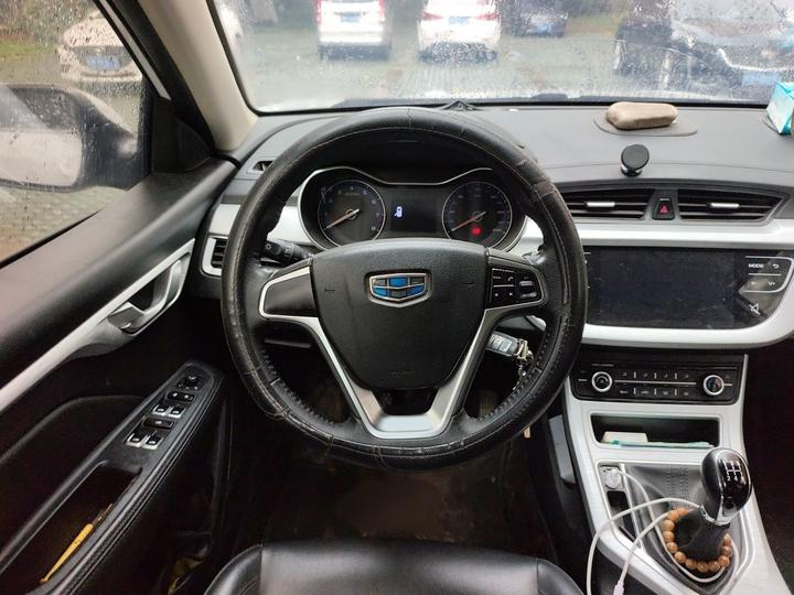 Vision 2019 Upgraded 1.5L MT Luxury China VI photo 3