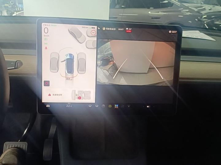 Model Y 2022 RWD photo 7