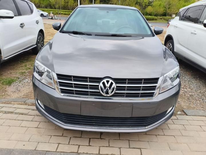Lavida 2013 Facelift Classic 1.6L AT Comfort photo 2