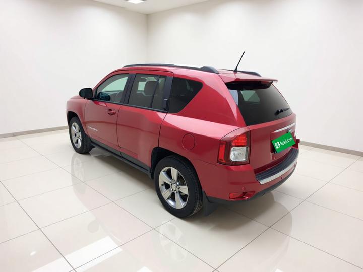 Compass Imported 2014 Facelift 2.4L AWD Comfort photo 4