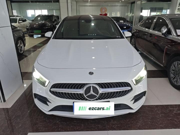 A-Class 2020 Facelift A 200 L Sport Dynamic photo 2