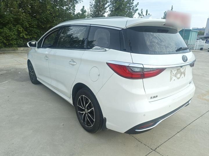 Song MAX 2017 1.5T AT Connected Elite 7-Seater photo 4