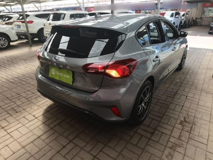Focus 2022 Hatchback EcoBoost 180 AT photo 4