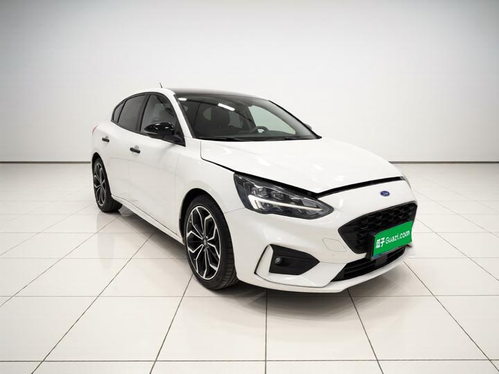 Focus 2020 Sedan EcoBoost 180 AT ST Line photo 3