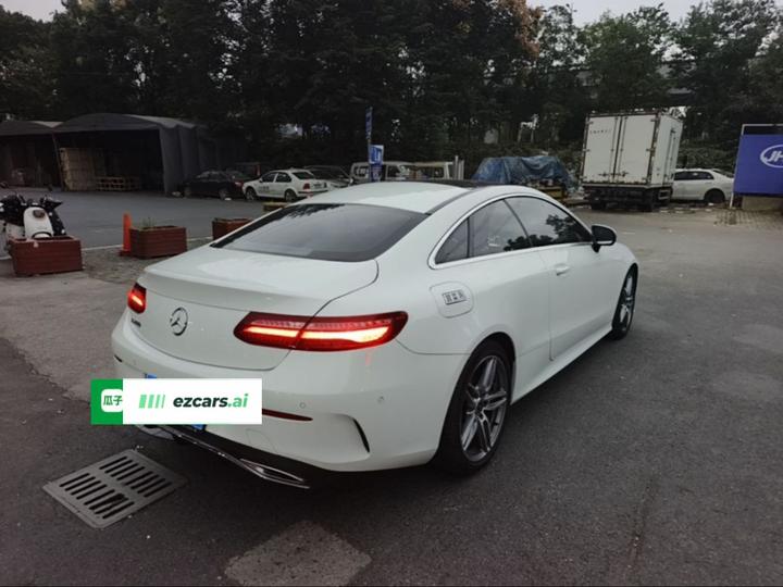 E-Class Imported 2017 E 200 Coupe photo 7