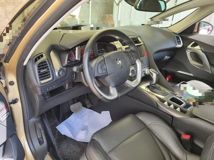 5 2015 1.6T Luxury THP160 photo 5