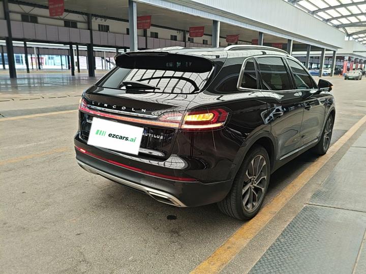 Nautilus 2021 2.0T AWD Exclusive photo 6