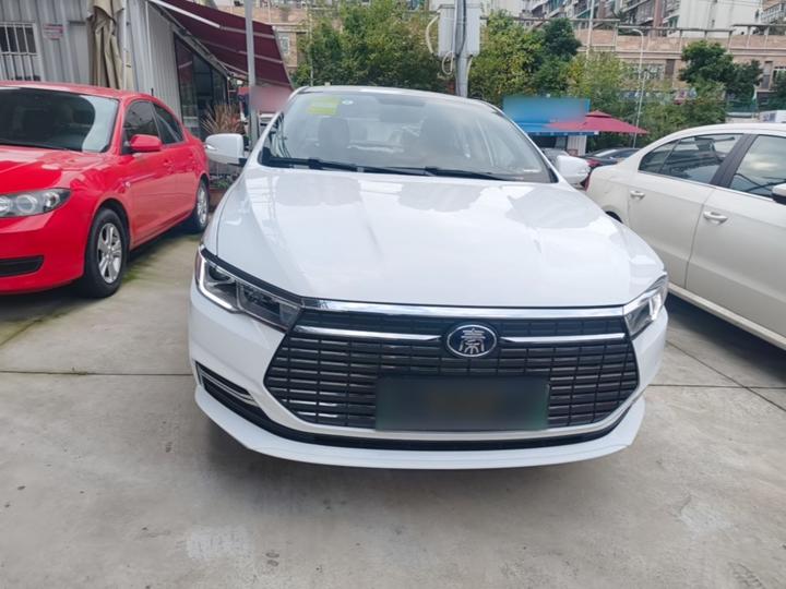 Qin EV 2021 photo 2