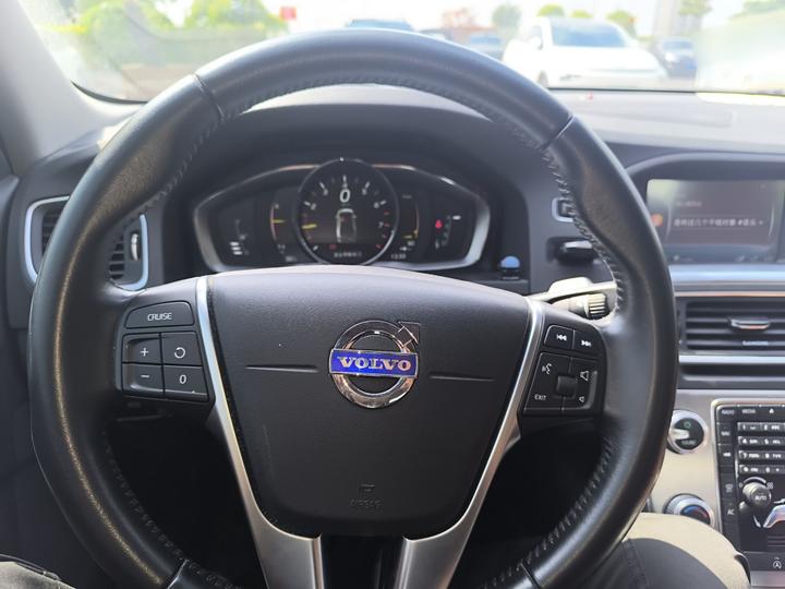 S60 2017 S60L T4 photo 5