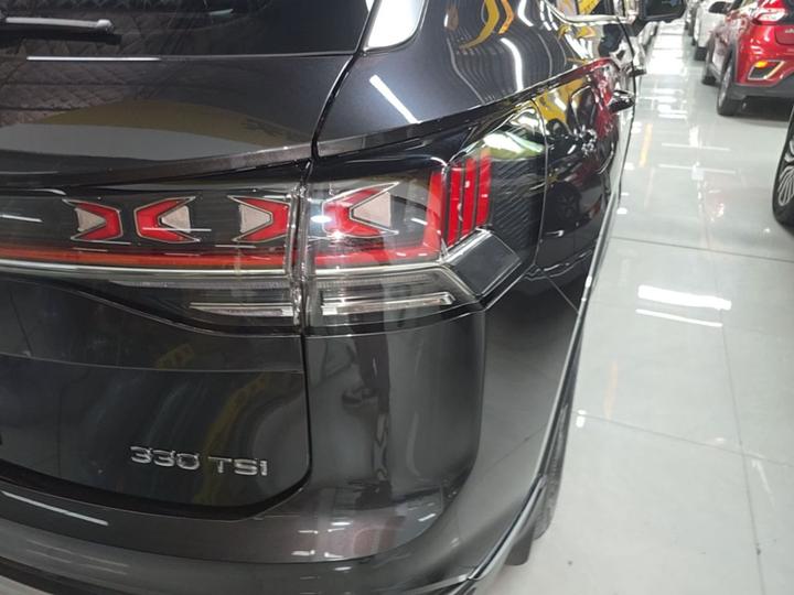 Tayron 2025 330TSI photo 7