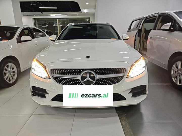 C-Class Imported 2020 Facelift C 260 Wagon photo 2