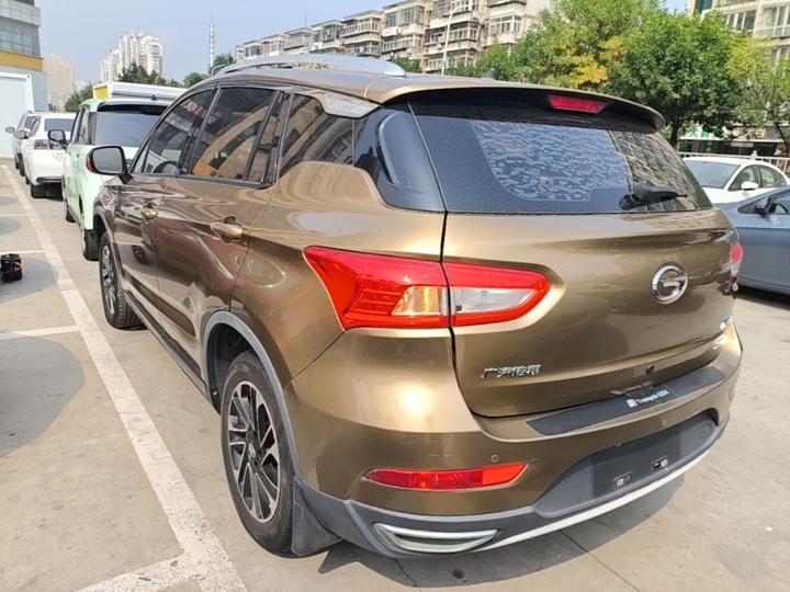 GAC Trumpchi GS4 2017 200T MT RWD Elite photo 4