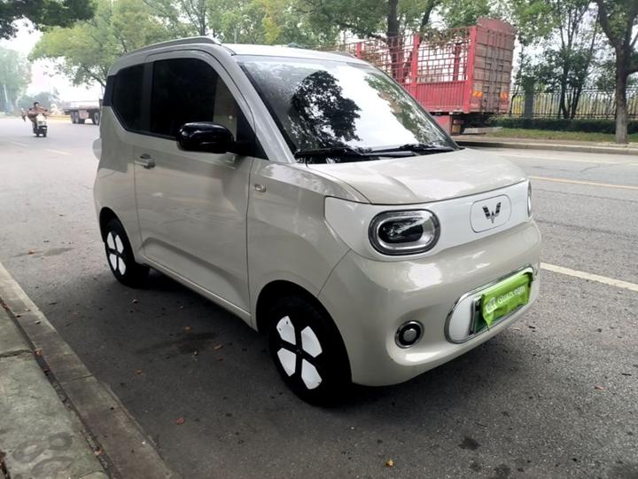 Hongguang MINIEV 2024 3rd Gen 215km Advanced photo 3