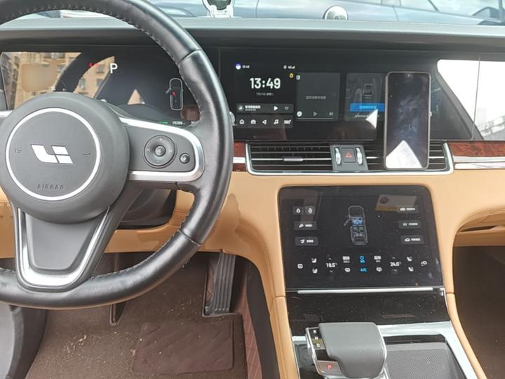 Li Auto ONE 2020 EREV 6-Seater photo 2