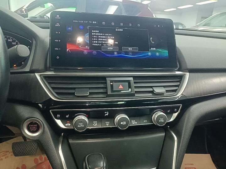 2022 260TURBO photo 8