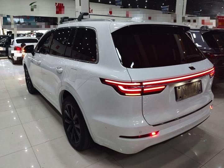 Li Auto ONE 2021 EREV 6-Seater photo 4