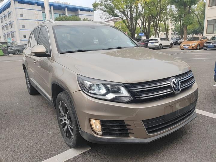 Tiguan 2016 300TSI AT RWD Luxury photo 3