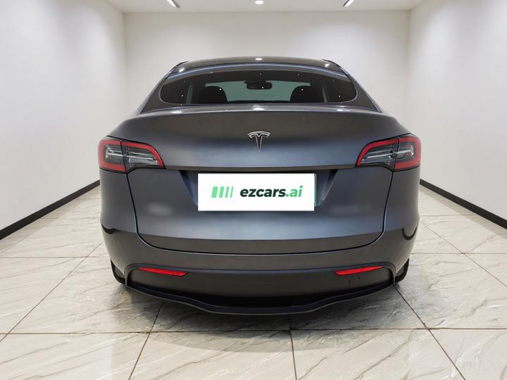 Model Y 2024 RWD photo 5