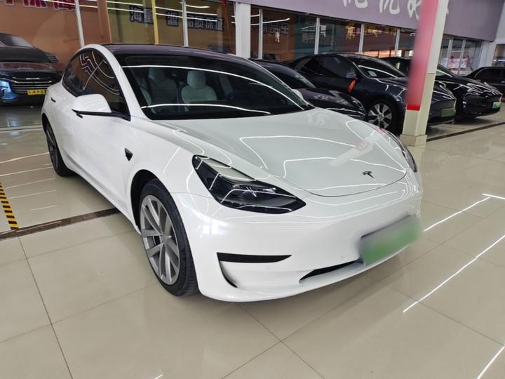 Model 3 2021 Standard Range RWD Upgraded photo 3