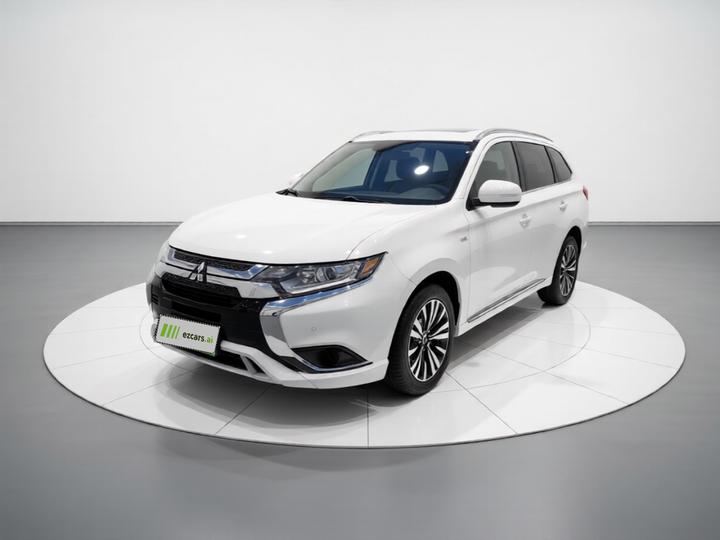 Outlander 2021 Facelift 2.0L RWD Cruise 5-Seater