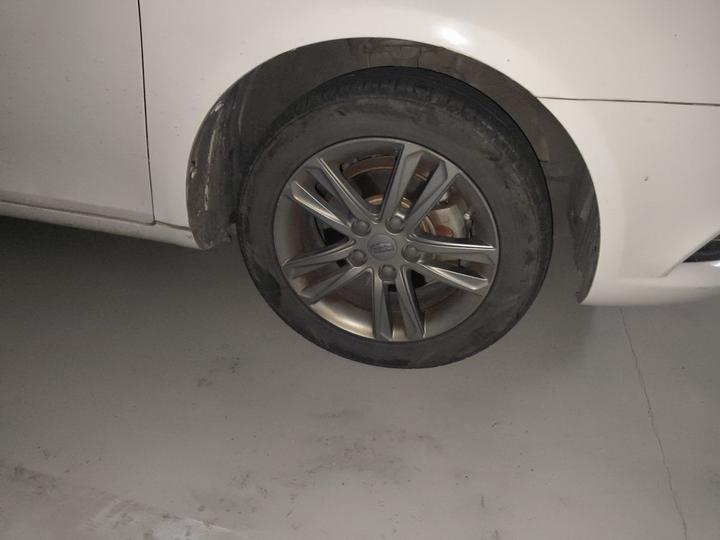 Emgrand 2017 Sedan 1.5L MT photo 8