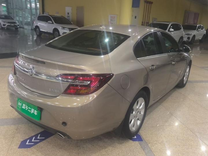 Regal 2015 1.6T Elite Tech photo 7