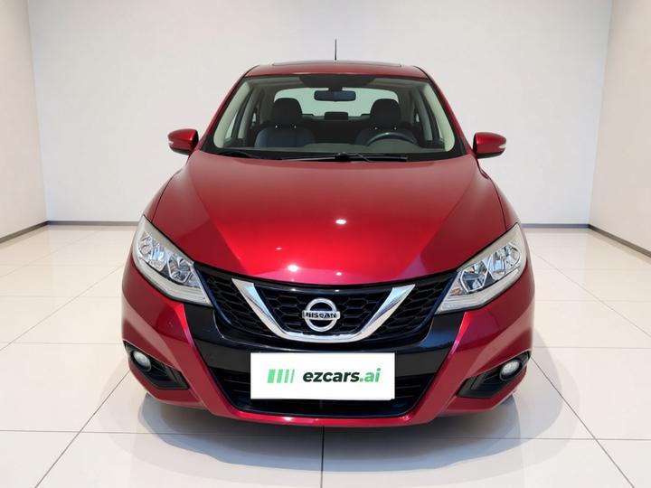 Tiida 2016 1.6L CVT photo 2