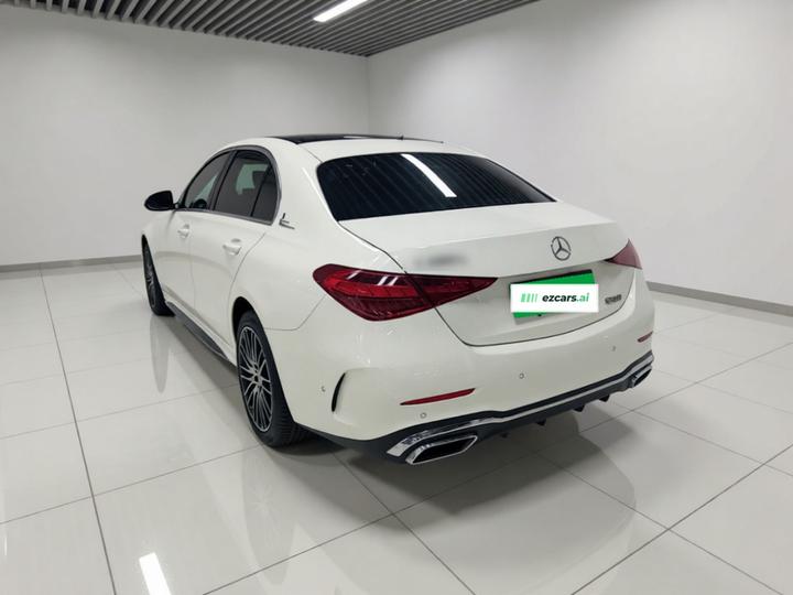 C-Class 2023 Facelift C 260 L Sport photo 4