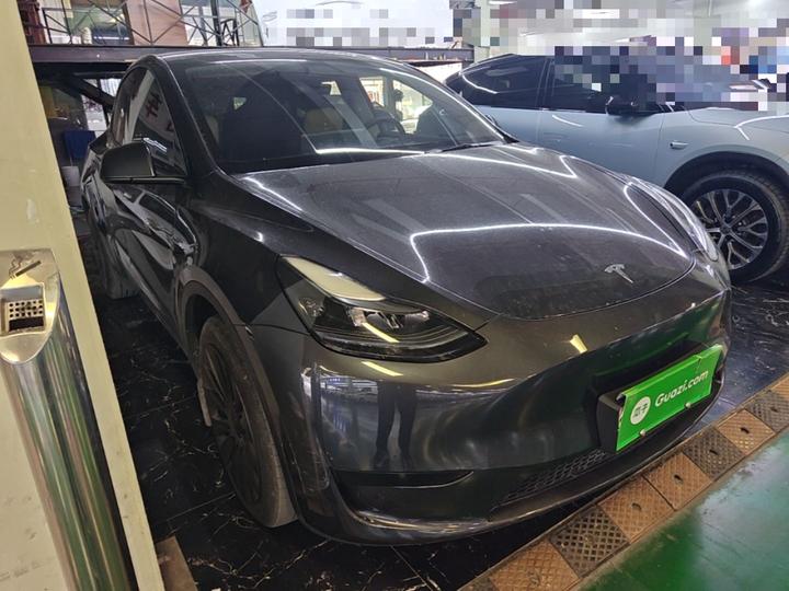 Model Y 2024 RWD photo 3
