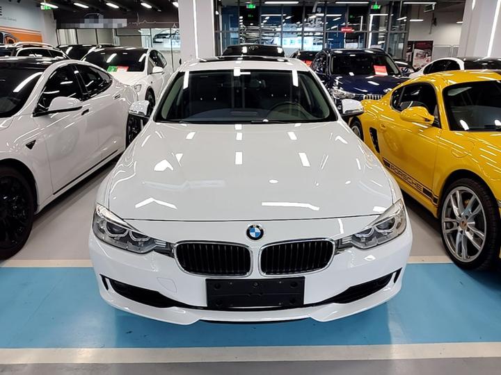 3 Series 2013 316i Progressive photo 2