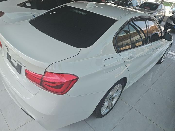 3 Series 2017 320i M Sport photo 4