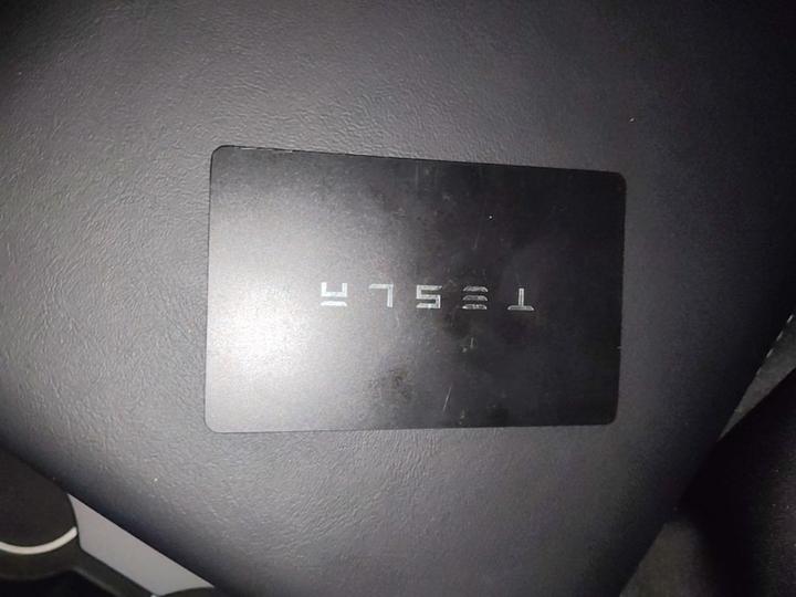 Model Y 2023 RWD photo 8
