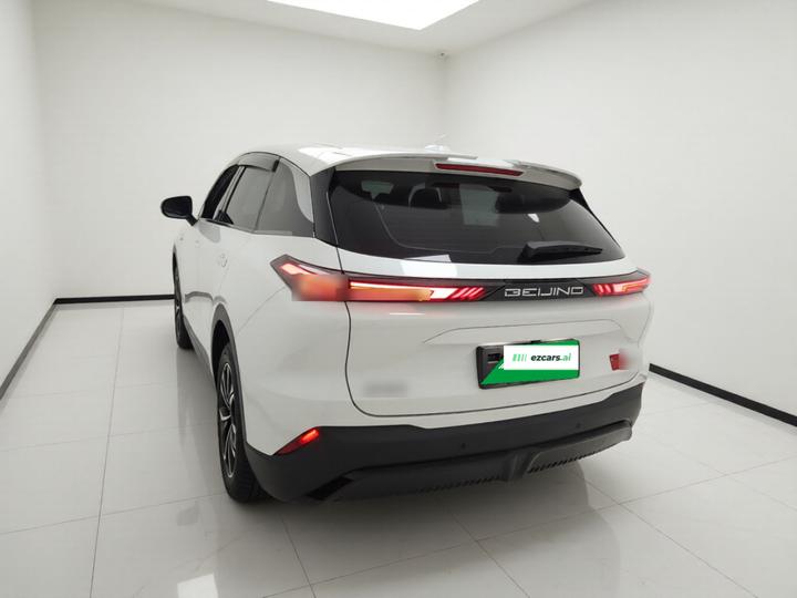 BAIC 2023 1.5T DCT photo 4