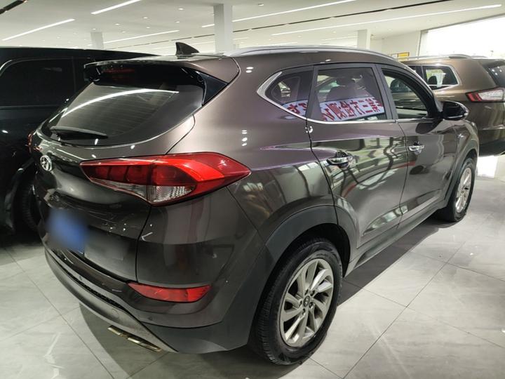 Tucson 2015 1.6T DCT RWD Smart photo 4