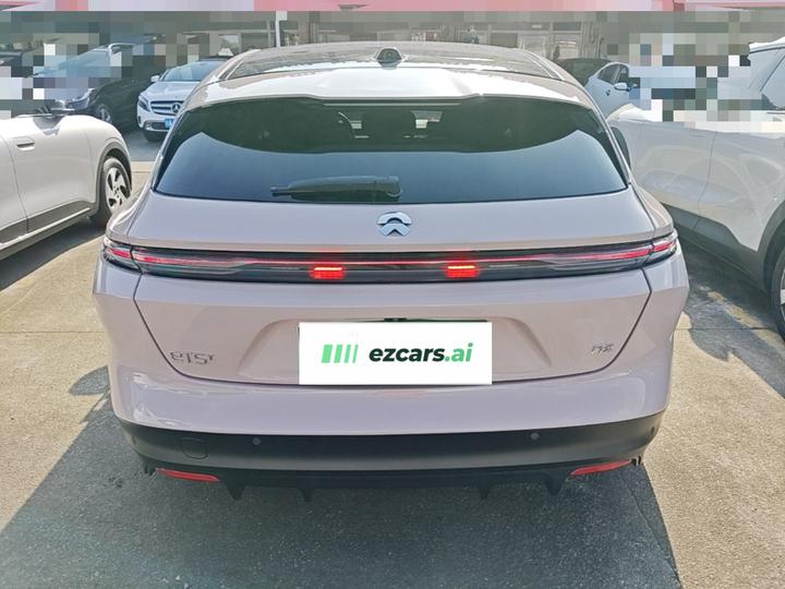 ET5T 2024 75kWh Touring photo 3