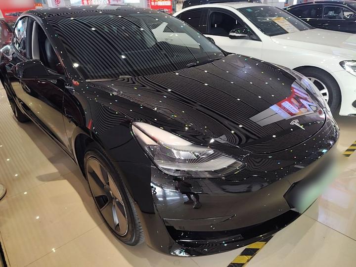 Model 3 2022 RWD photo 3