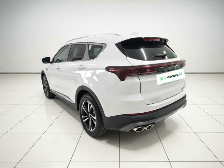 X70 PLUS 2021 1.6T DCT 5-Seater photo 4