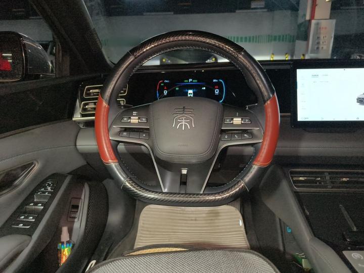 Qin L 2024 DM-i 80KM Leading photo 7