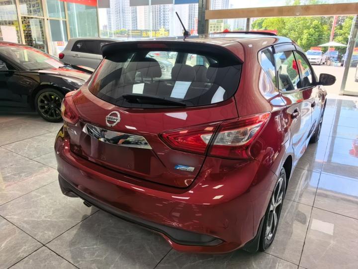 Tiida 2019 1.6L CVT China VI photo 4