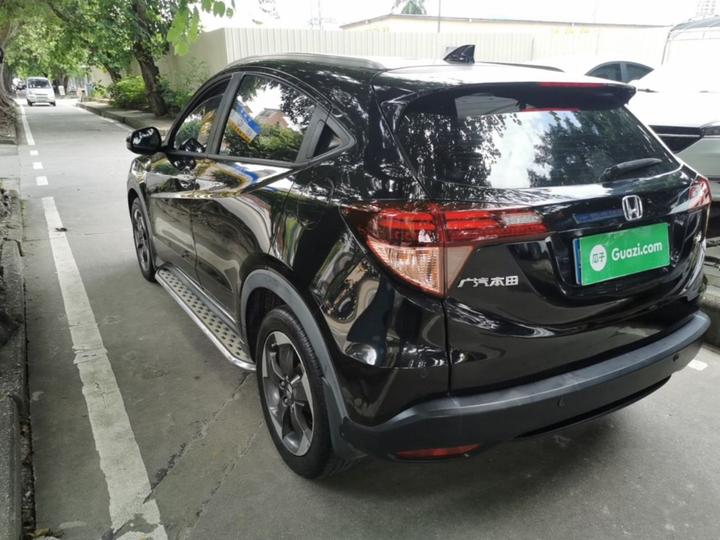 Vezel 2015 1.8L CVT RWD Luxury photo 4