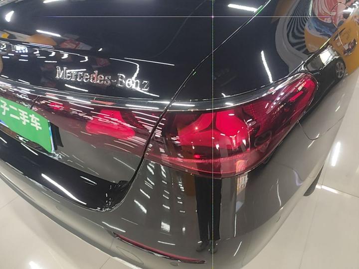 E-Class 2026 E 300 L Luxury photo 7
