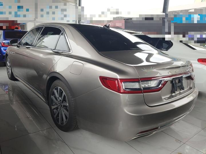 2019 2.0T RWD Exclusive China VI photo 4