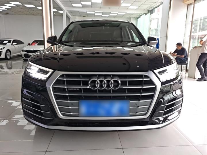 Q5L 2020 Facelift 40 TFSI Fashion photo 2
