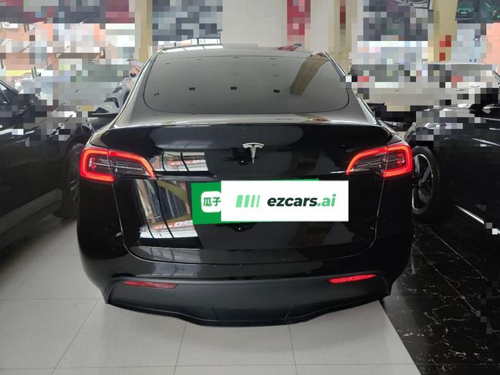 Model Y 2022 Facelift Long Range AWD photo 3