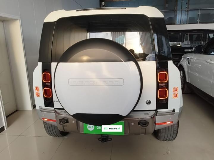 Defender 2022 90 2.0T P300 photo 3